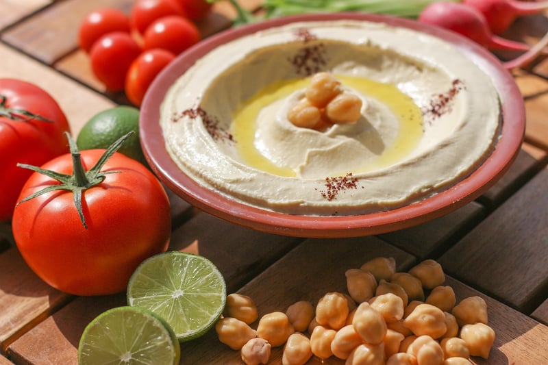 Hummus and Veggie Sticks